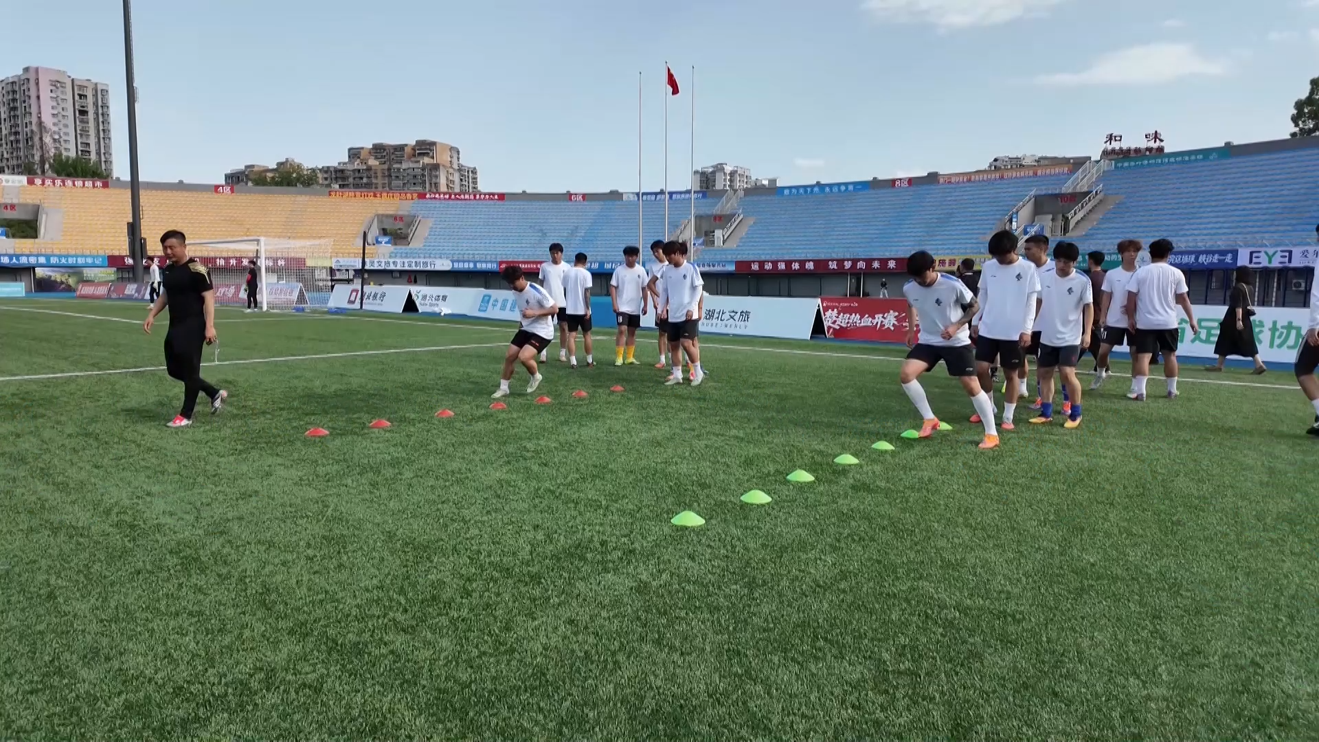 【新闻直通车】燃情楚超 足梦黄石 | 迎战恩施“小土豆”！黄石队赛前踩场