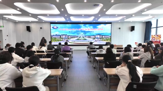 【新闻直通车】最美人间四“阅”天 | 当书香遇上ai！名家进校园解锁阅读新方式