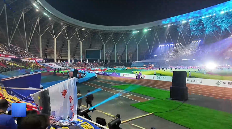 【新闻直通车】燃情楚超 足梦黄石 | 超暖心！四海宾客盛赞黄石温度