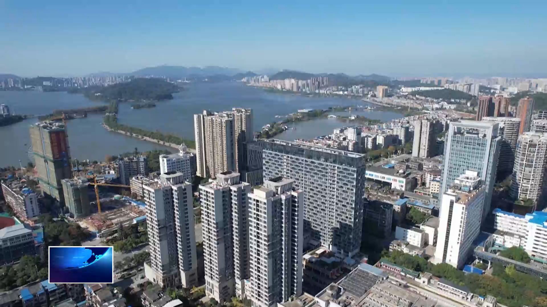 “五一”假期盘点·消费 | 场景升级 政策赋能 消费市场暖意浓