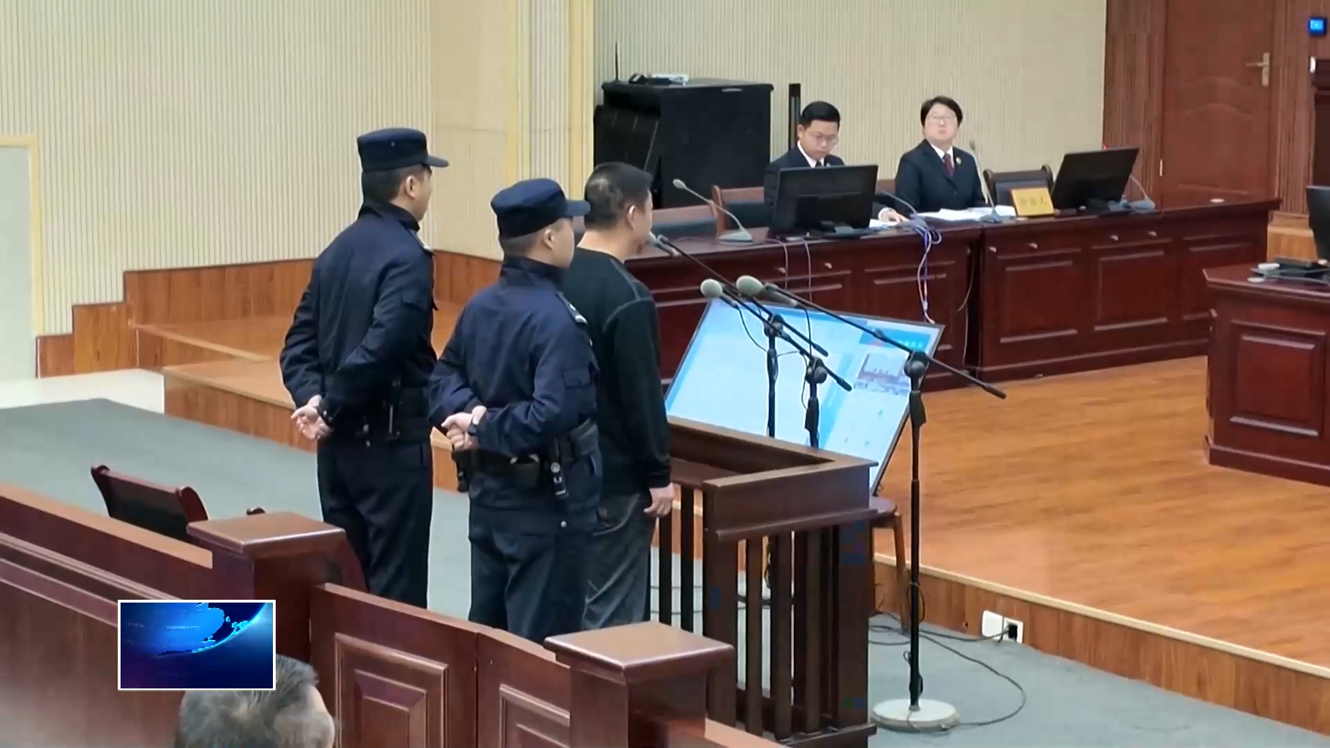 直通县市区·第一时间 | 下陆区检察院：庭审现场变警示教育课堂 以案为鉴筑防线