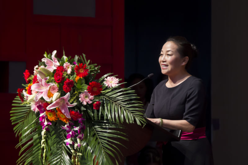 黄冈市民政局党组书记,局长,市双拥办主任石巧珍致辞,黄冈军分区政委