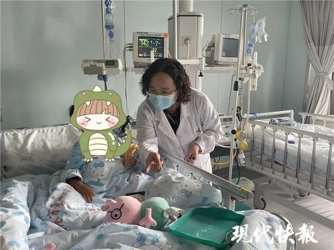 駱培良立即安排將苗苗收入 picu(兒童重症監護室)給予洗胃等搶救措施.