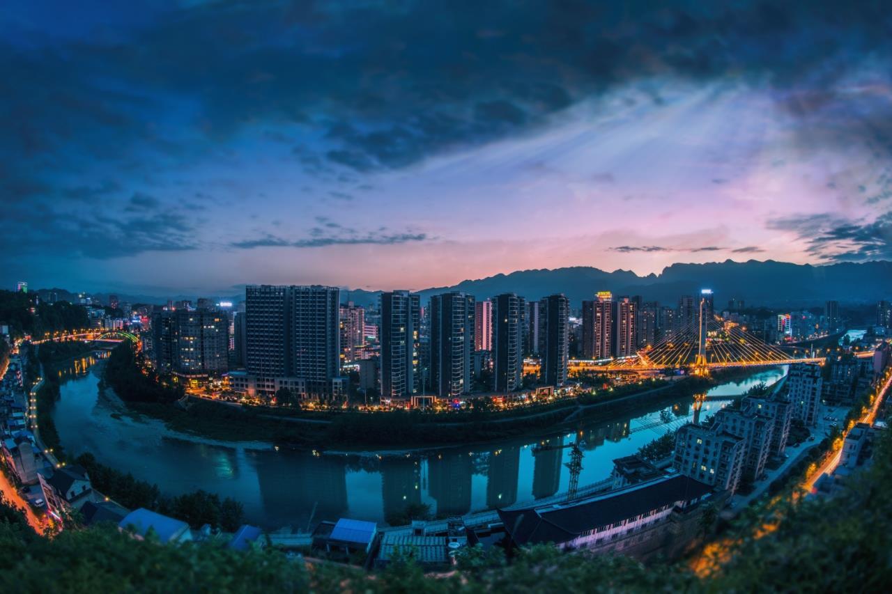 州城夜景图（摄影：文林）.jpg