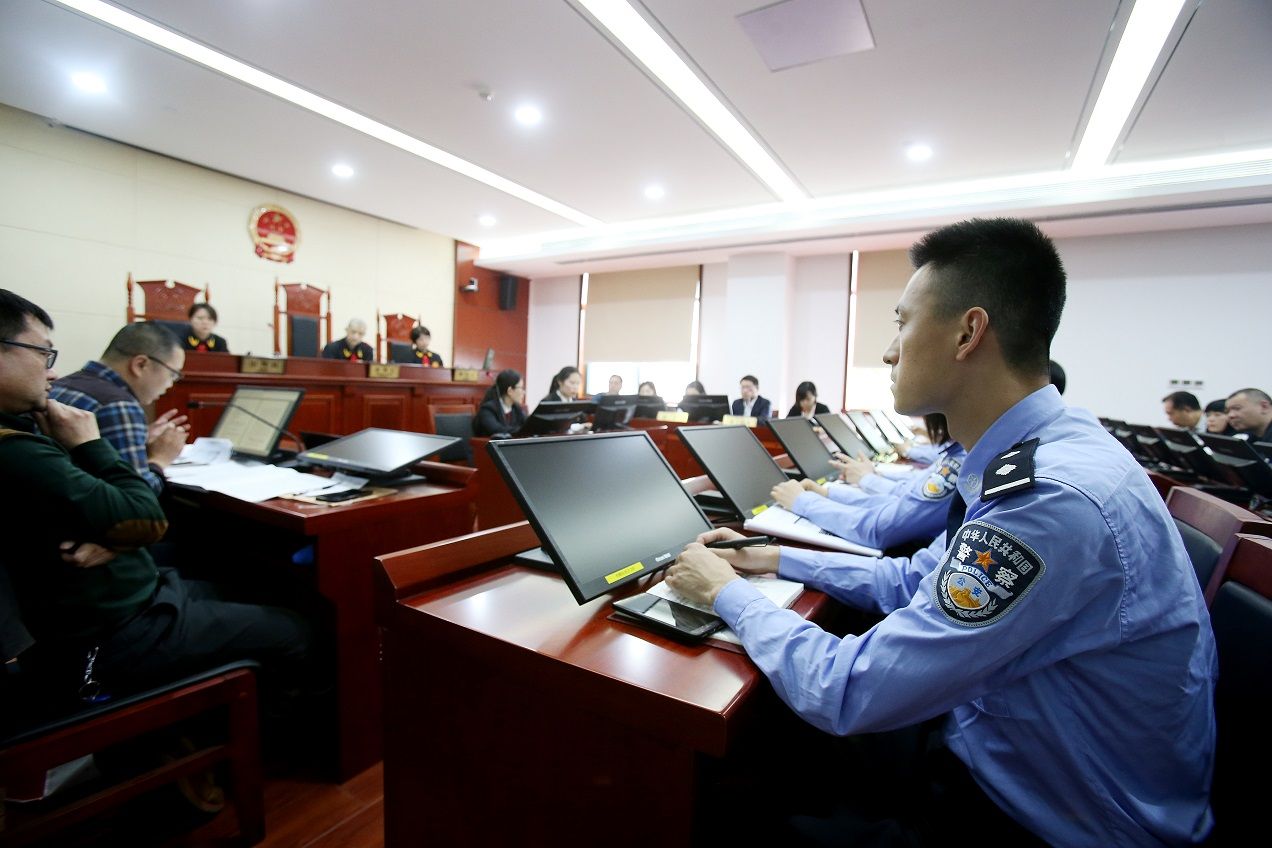 近年来,随着人民群众法律意识的不断增强,特别是新修订的《行政诉讼法