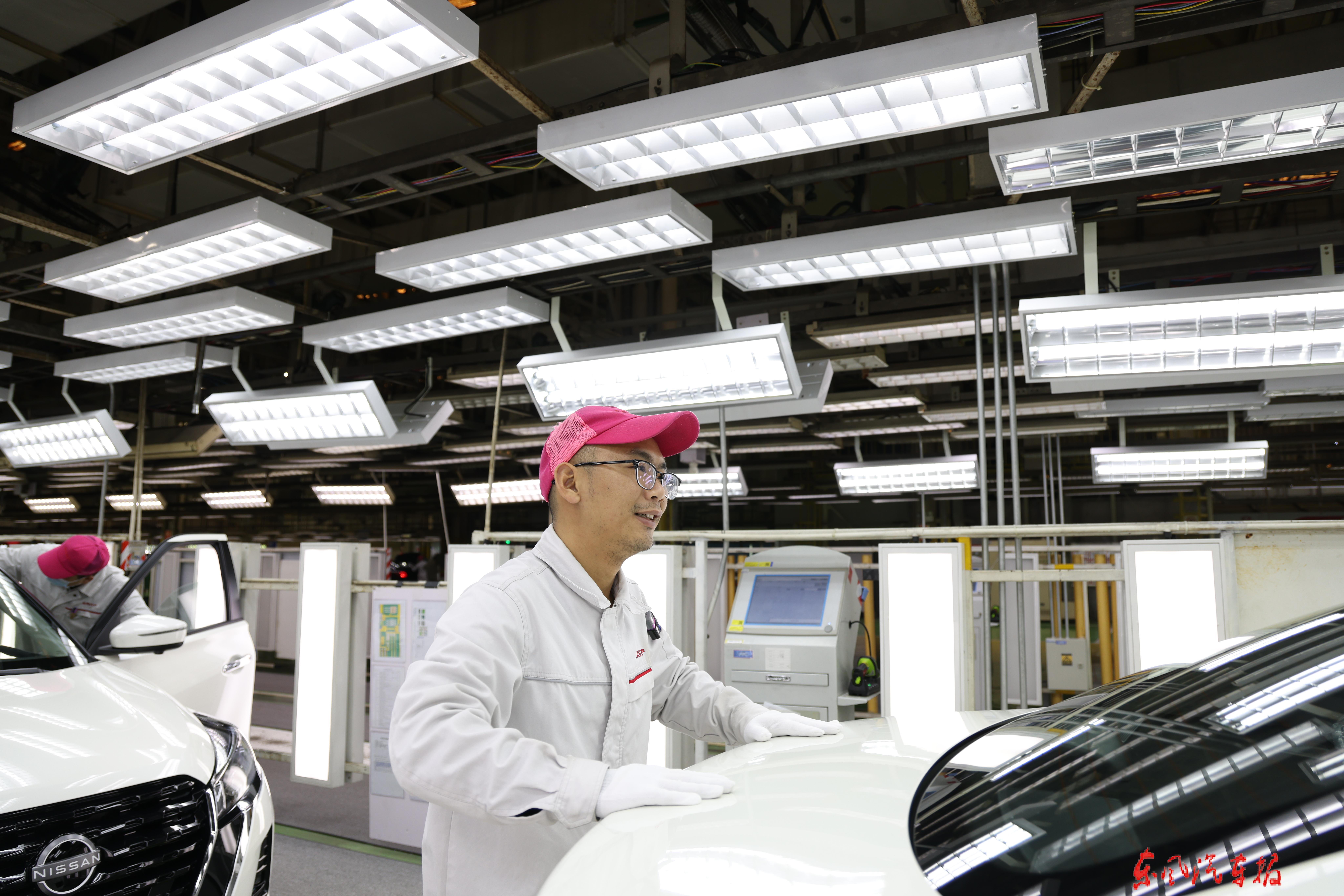 —记者走进东风日产花都工厂总装车间