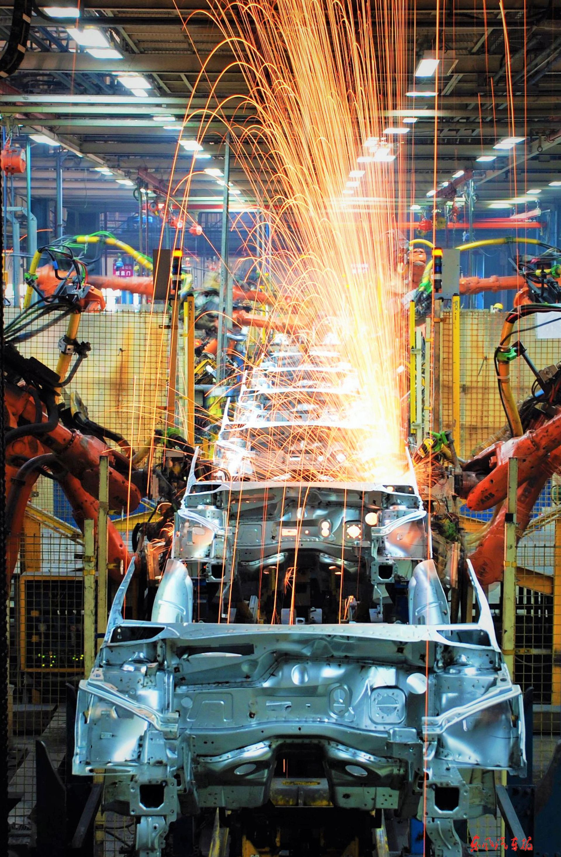 摄影 焊装生产线 毛友谊