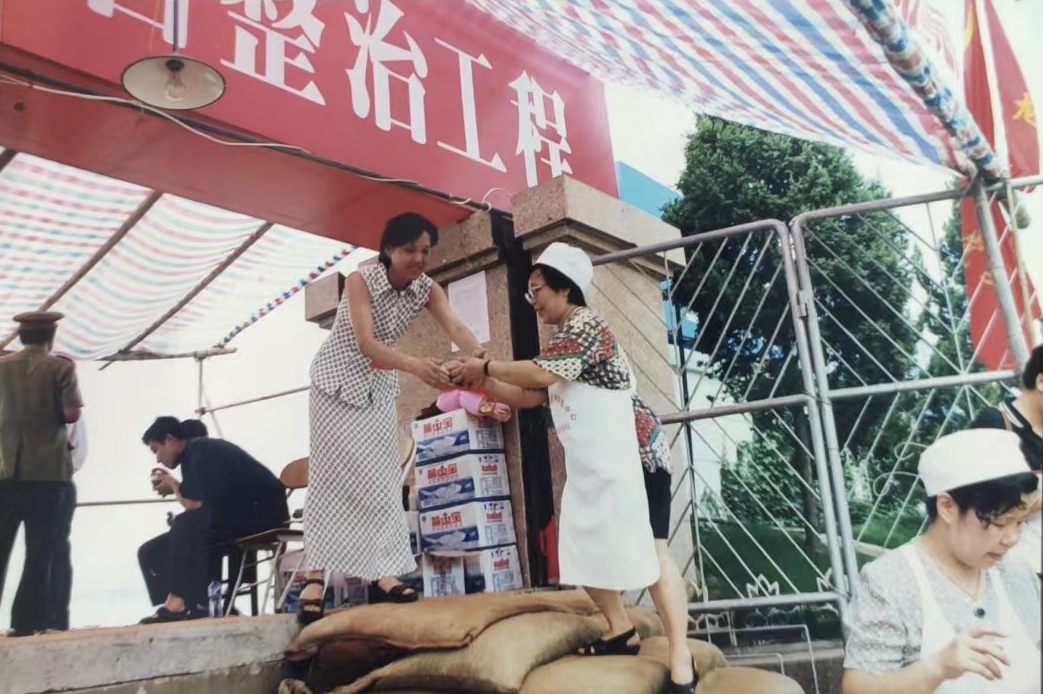 C:\Users\QL\Documents\WeChat Files\duduer003\FileStorage\Temp\e96076f0c9a62133635b312fb1fd767.jpg