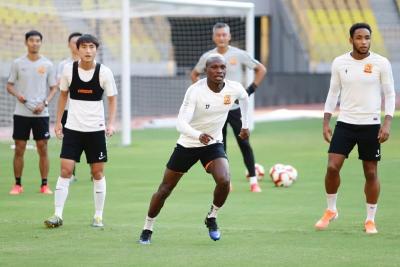 【中超】众志“橙橙”——8月15日武汉卓尔对战鲁能前瞻