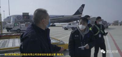 “钉”在岗位超150个小时，见到6岁女儿，他却这样“狠心”