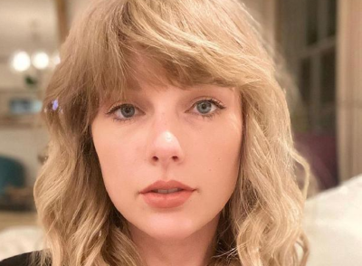 霉霉最新高清自拍曝光 素颜也颜值在线