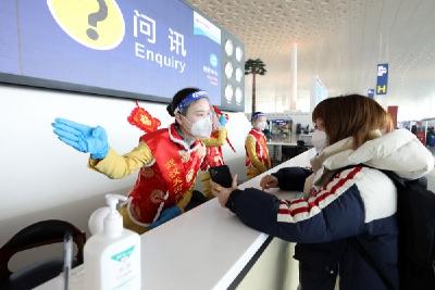 旅客在武汉天河机场入境无需隔离，今年春运有这些新变化