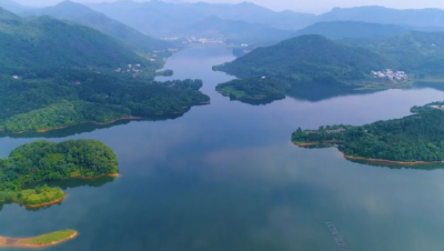 黄梅：湖库碧水安澜