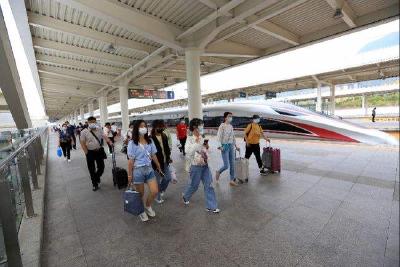 新版《铁路旅客运输规程》昨起实施 儿童票优惠不看身高看年龄