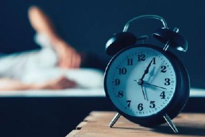 “四小时睡眠法”科学吗？睡眠医学科医生回应