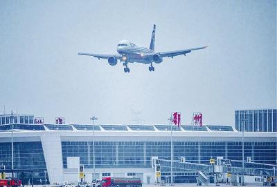 湖北打开“空中岀海口”