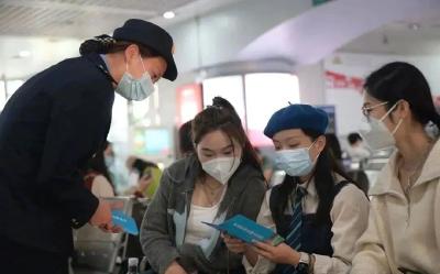 乘地铁、高铁、飞机还需要戴口罩吗？广州地铁、白云机场回应