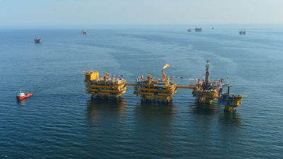 中国最大海上自营油田累产原油突破1亿立方米