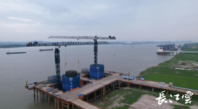 国内首创桥梁智温控系统助力 燕矶长江大桥开启“五一”加速度