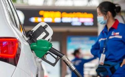 油价下周一或迎今年最大涨幅