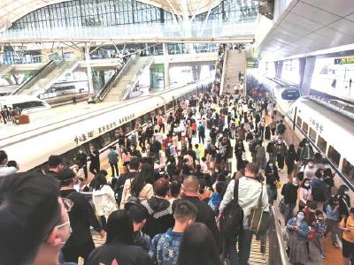 五一假期首日，武汉成全国主要出发和到达城市之一 铁路航空地铁客流纷纷破纪录