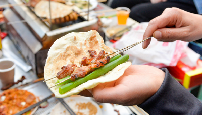 一串烧烤带火一座城，淄博给城市经营带来哪些启示？