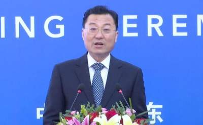 新任中国驻美大使谢锋抵美履新