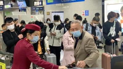 “五一”小长假武汉地铁客运量超2700万