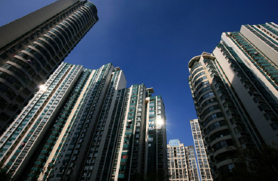 上半年全国商品房销售面积同比下降5.3%