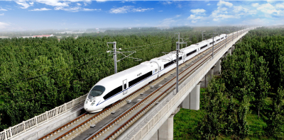 铁路客流创新高，7月武铁管内128个客运站日均发送旅客60.5万人次