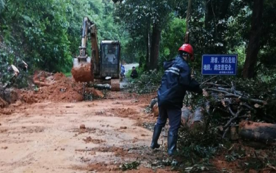 广西玉林发生多起山体滑坡事件，已致7人遇难