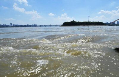 无险情发生！汉江2023年第2号洪水平稳过境武汉