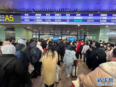 2月7日武铁加开70余对夜行高铁提升运力