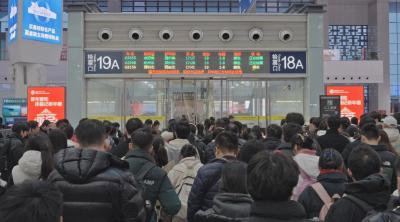 清明假期首日，全国铁路预计发送旅客1750万人次