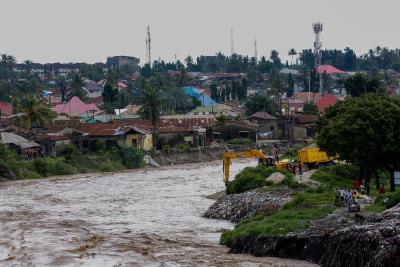 坦桑尼亚持续暴雨已致155人遇难