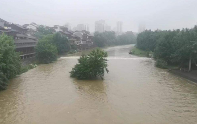 今日华南沿海局地仍有强降雨 明天起北方晴热天气发展增多