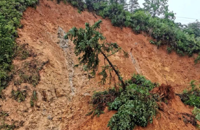 江西九江一地发生山体滑坡导致两人死亡