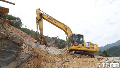 沪渝蓉高铁合武段最长隧道大别山隧道进入正洞施工