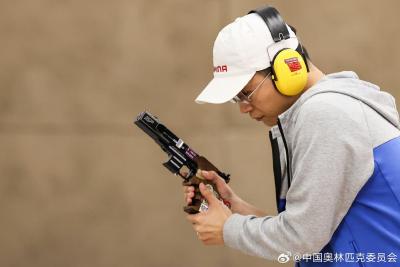 祝贺！射击老将李越宏世界杯再夺冠 