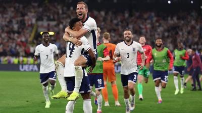 欧洲杯 | 神奇换人又造绝杀 英格兰2:1荷兰挺进决赛