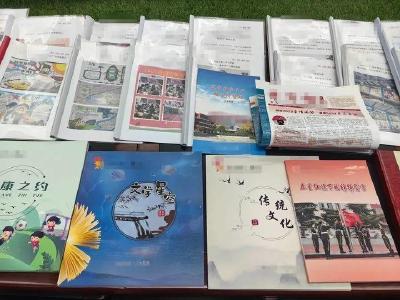 有的店铺销量高达20万单！“代做手抄报”竟成热门生意