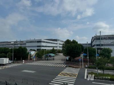 ​5万人涌入？郑州富士康大量招工，中介：每天面试入职排长队！知情人士透露