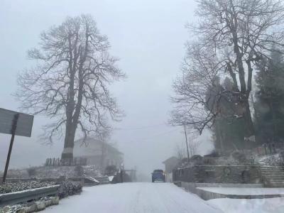 今早湖北多地飘雪 本周天气如何？