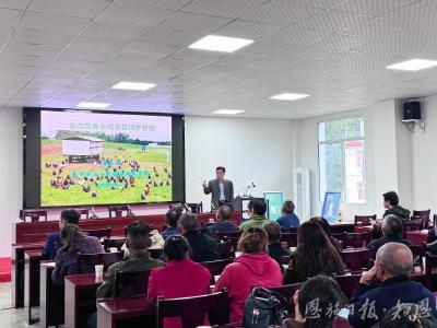 身边榜样 | 山河耕读十三春 阡陌深处有回响——记华中农业大学“硒望·农情”帮扶建始县团队
