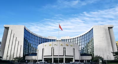 前4月我国人民币贷款增加超10万亿元