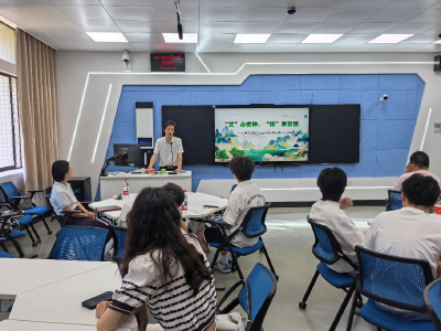 “艾”心安神 “粽”享安康——湖北中医药大学举办“筑梦本草”特色团体心理辅导活动