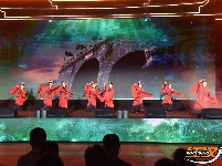 荆楚“红色文艺轻骑兵”志愿服务情聚荆州