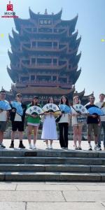 才登黄鹤楼 又品四季美！“东游记”网络主题活动嘉宾感受湖北魅力
