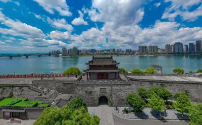 两资三能丨风正时济，襄阳自当破浪前行！