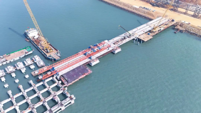 中交一航局大连港长兴岛港区西中岛作业区206号-207号液体散货码头工程迎来最新进展